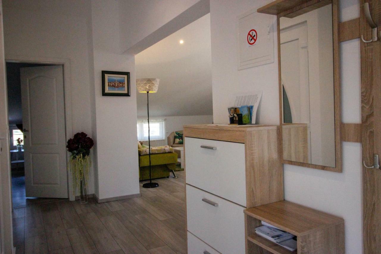 Studio Apartman Sky Rovinj Exterior foto