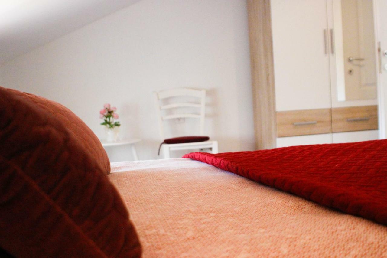 Studio Apartman Sky Rovinj Exterior foto