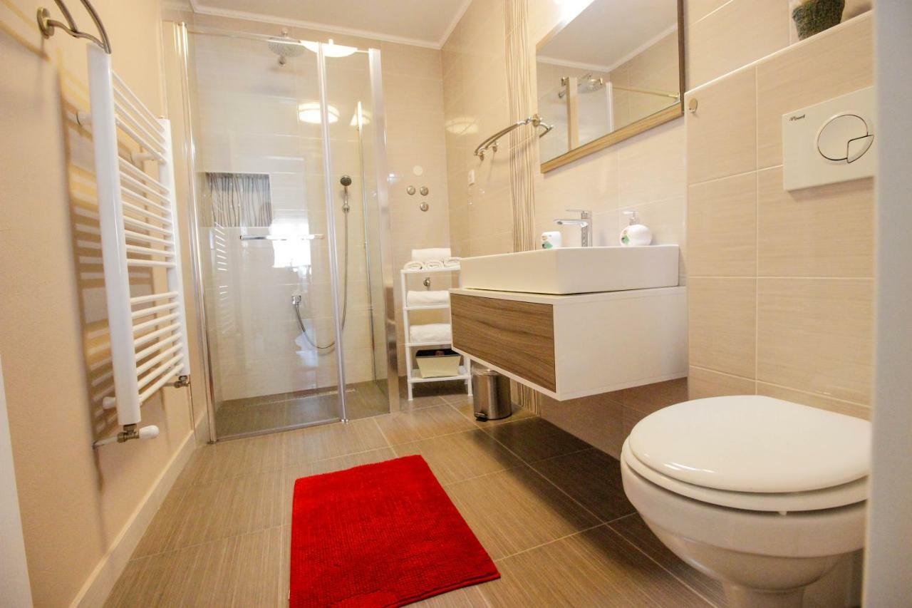 Studio Apartman Sky Rovinj Exterior foto