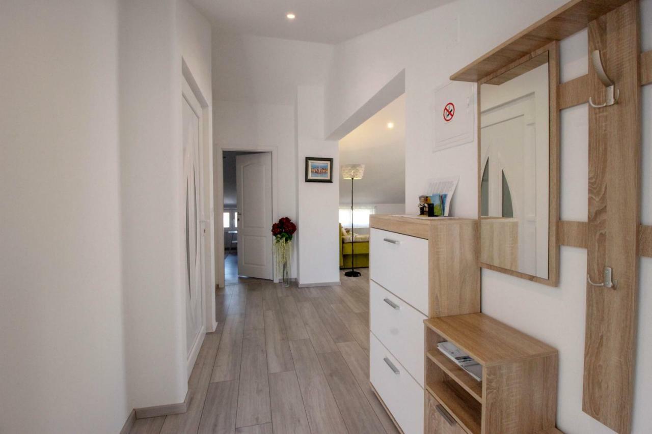 Studio Apartman Sky Rovinj Exterior foto