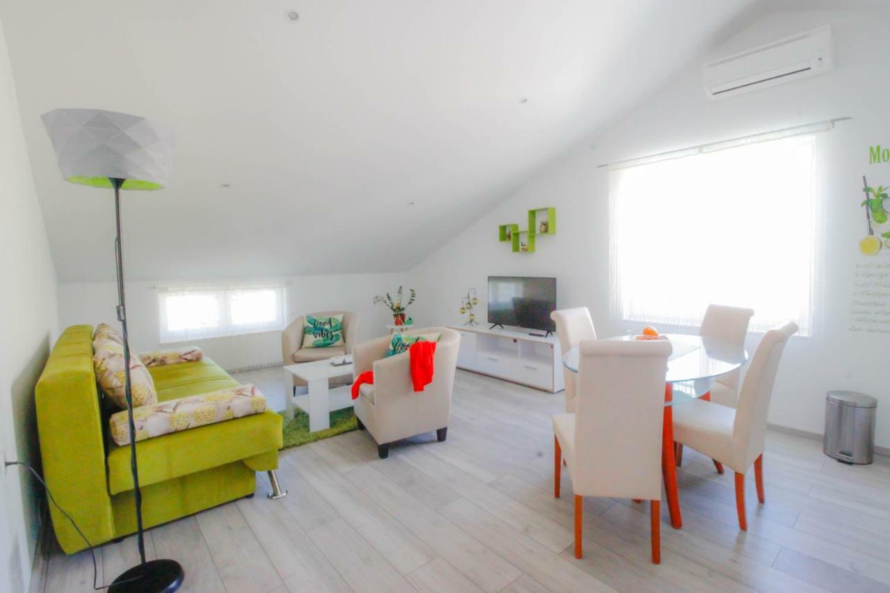 Studio Apartman Sky Rovinj Exterior foto