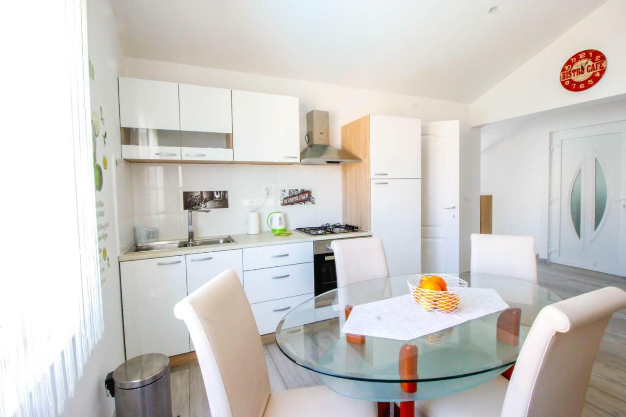 Studio Apartman Sky Rovinj Exterior foto
